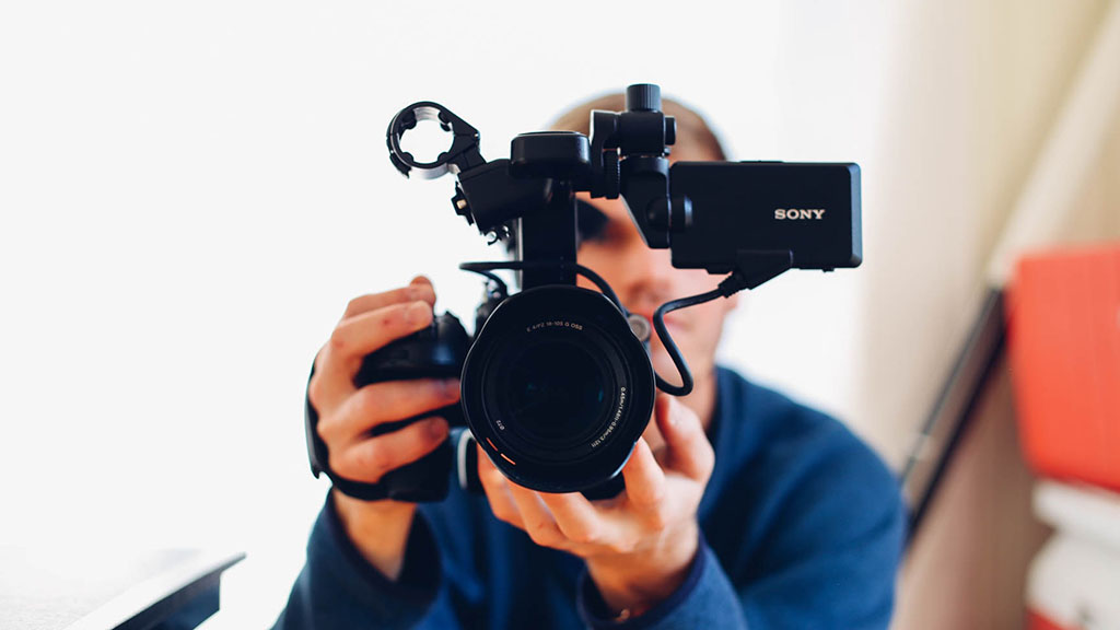 How to Make a Video Blog in Five Steps